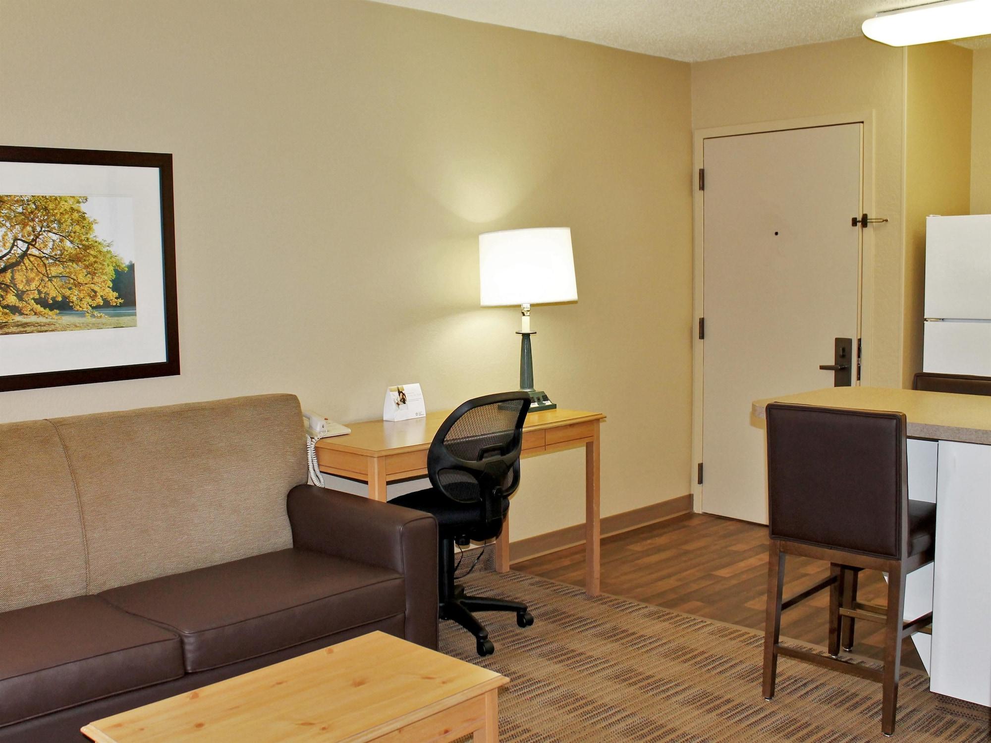 Extended Stay America Suites - Los Angeles - Torrance - Del Amo Circle מראה חיצוני תמונה