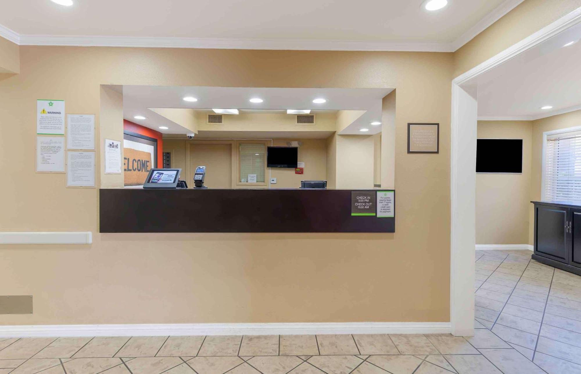 Extended Stay America Suites - Los Angeles - Torrance - Del Amo Circle מראה חיצוני תמונה