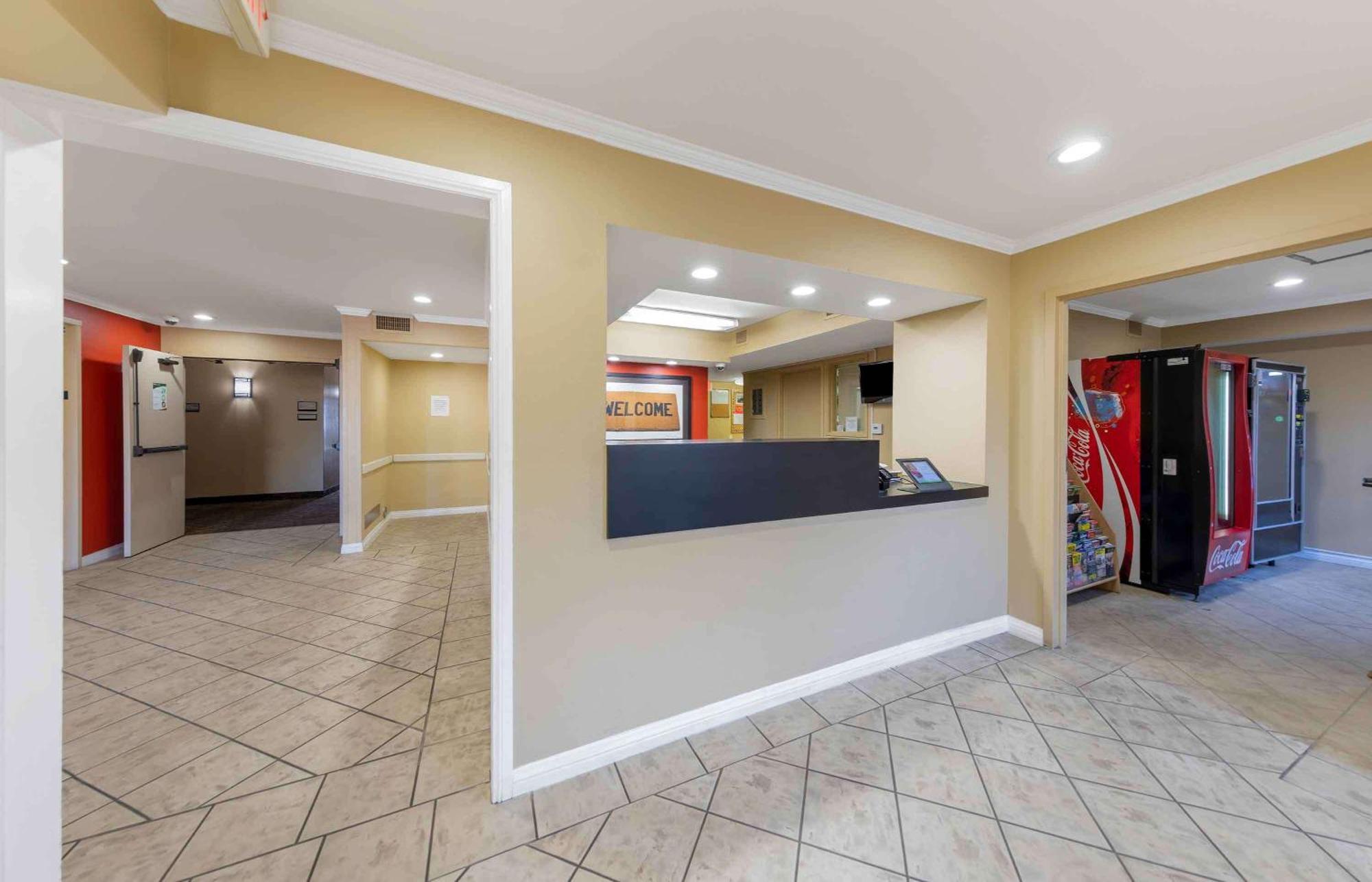 Extended Stay America Suites - Los Angeles - Torrance - Del Amo Circle מראה חיצוני תמונה